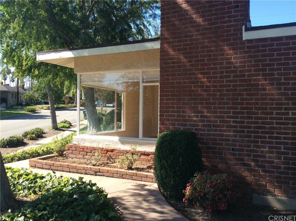 1635 Midwick Drive Altadena, CA 91001 - Photo 9 of 44 a view of a door front of a house