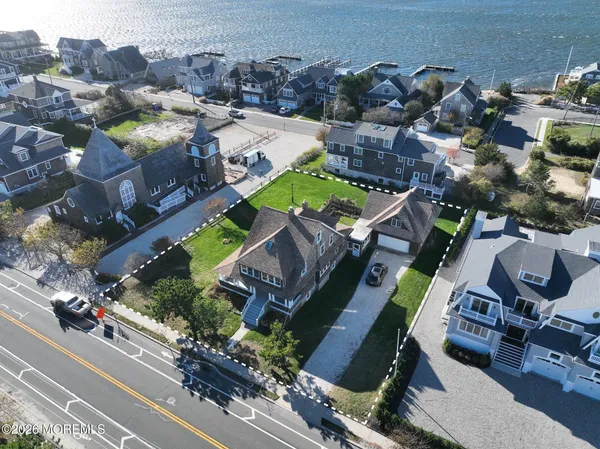 $8,999,000 | 1318 North Ocean Avenue, Mantoloking, NJ 08738