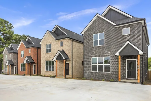 $2,150 | 656 Chambers Street, Unit 170, Gallatin, TN 37066