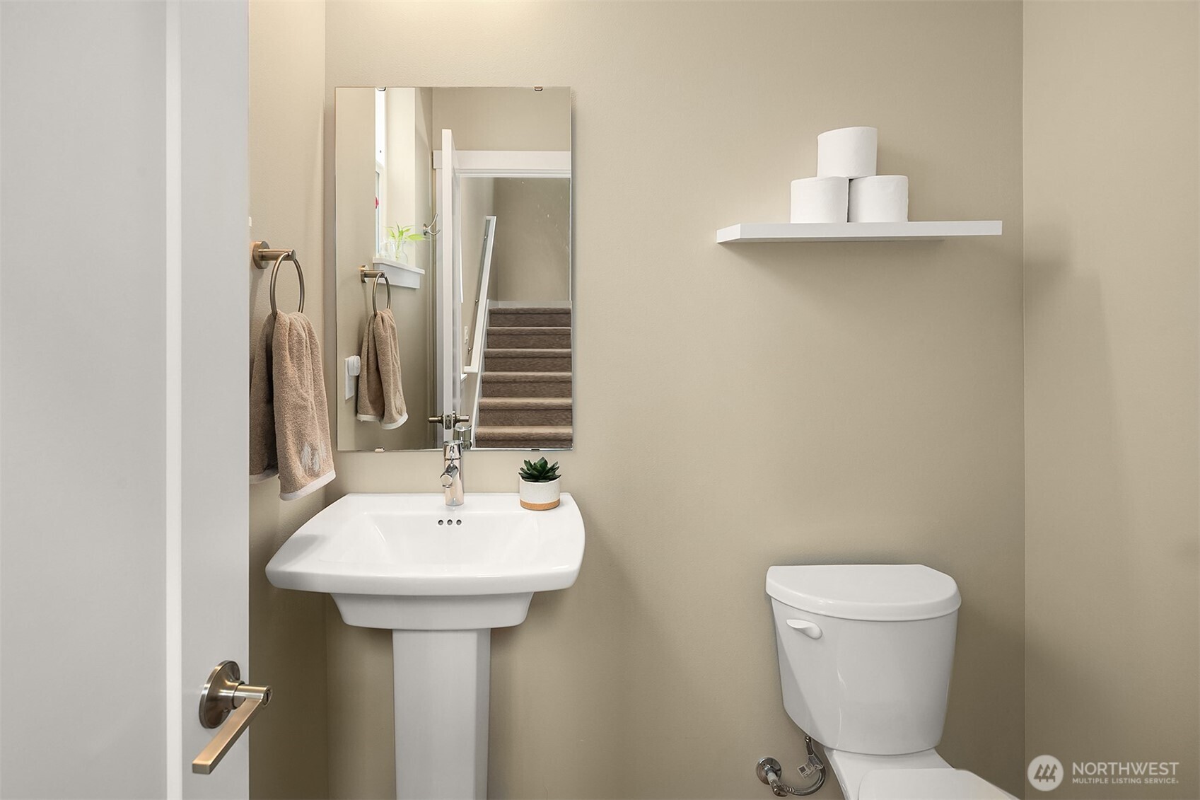 22928 80th Place West Edmonds, WA 98026 - Photo 11 of 29