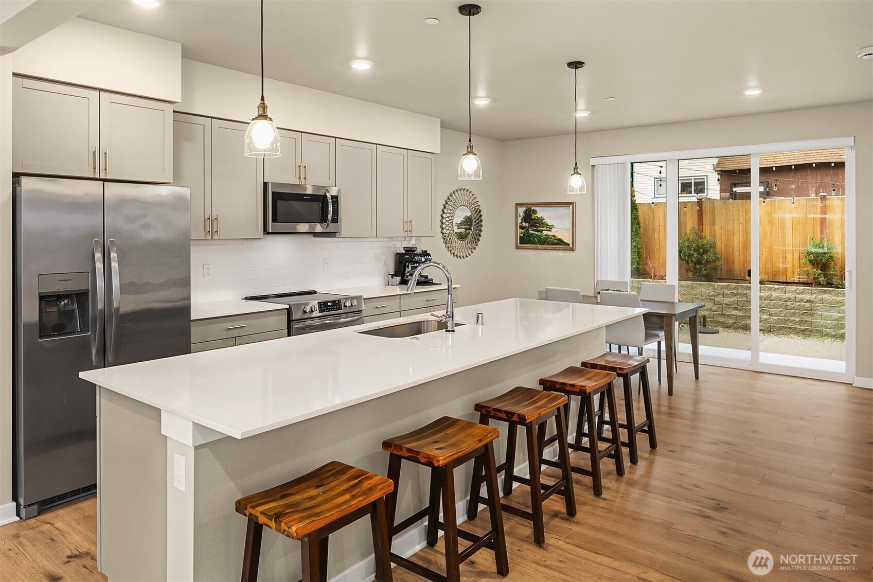 22928 80th Place West Edmonds, WA 98026 - Photo 4 of 29