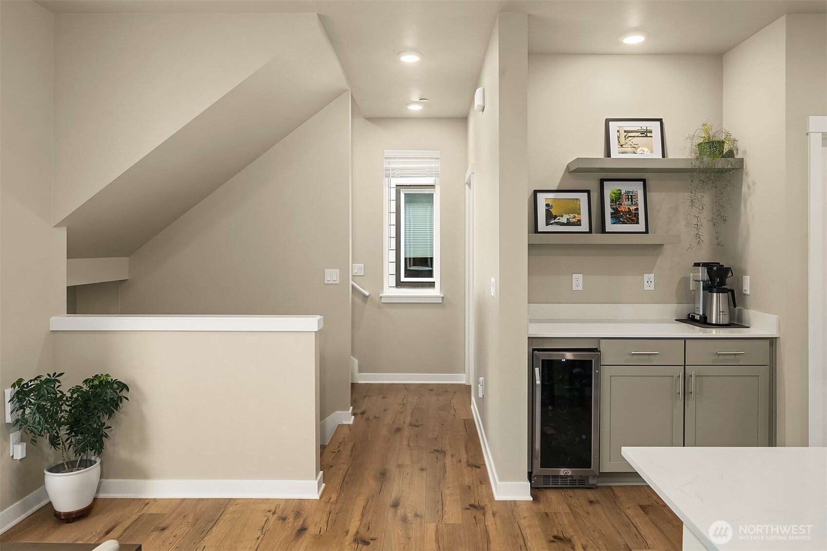 22928 80th Place West Edmonds, WA 98026 - Photo 5 of 29