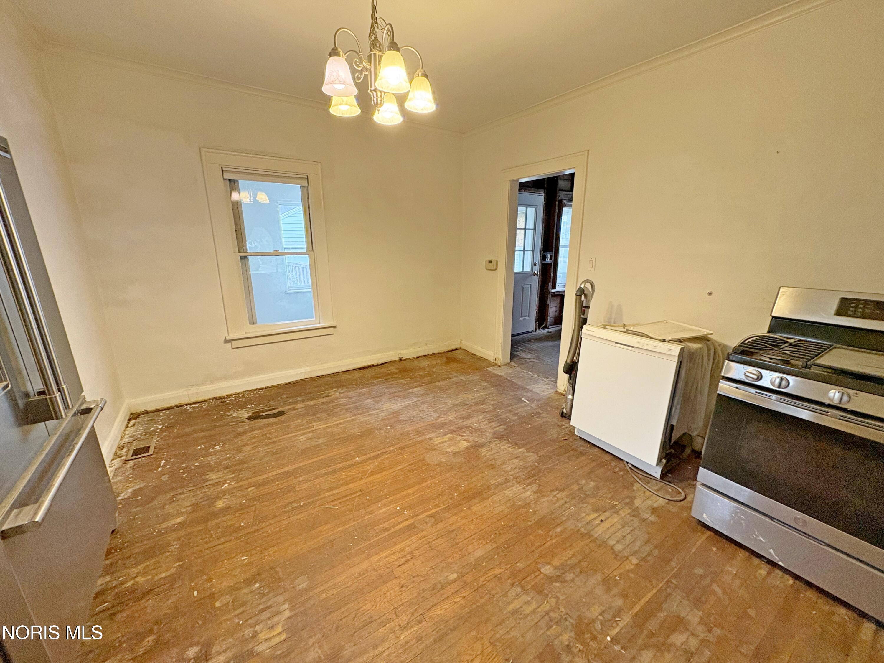 3237 Rocksberry Avenue Toledo, OH 43614 - Photo 6 of 23 Gallery Image 6