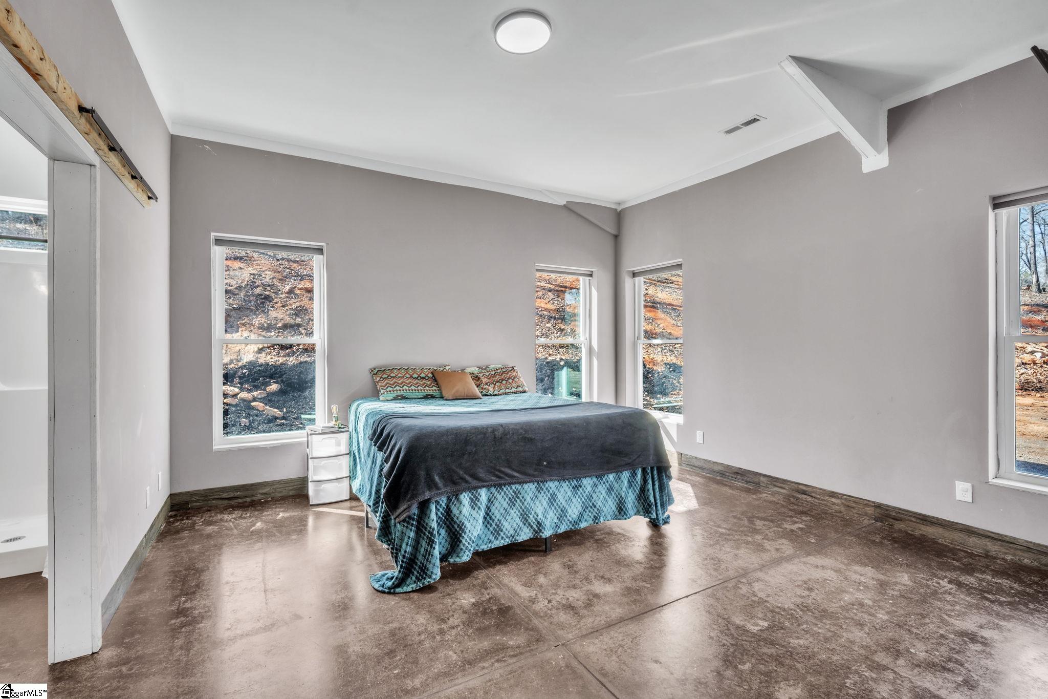 292 Rabbit Road Travelers Rest, SC 29690 - Photo 16 of 34