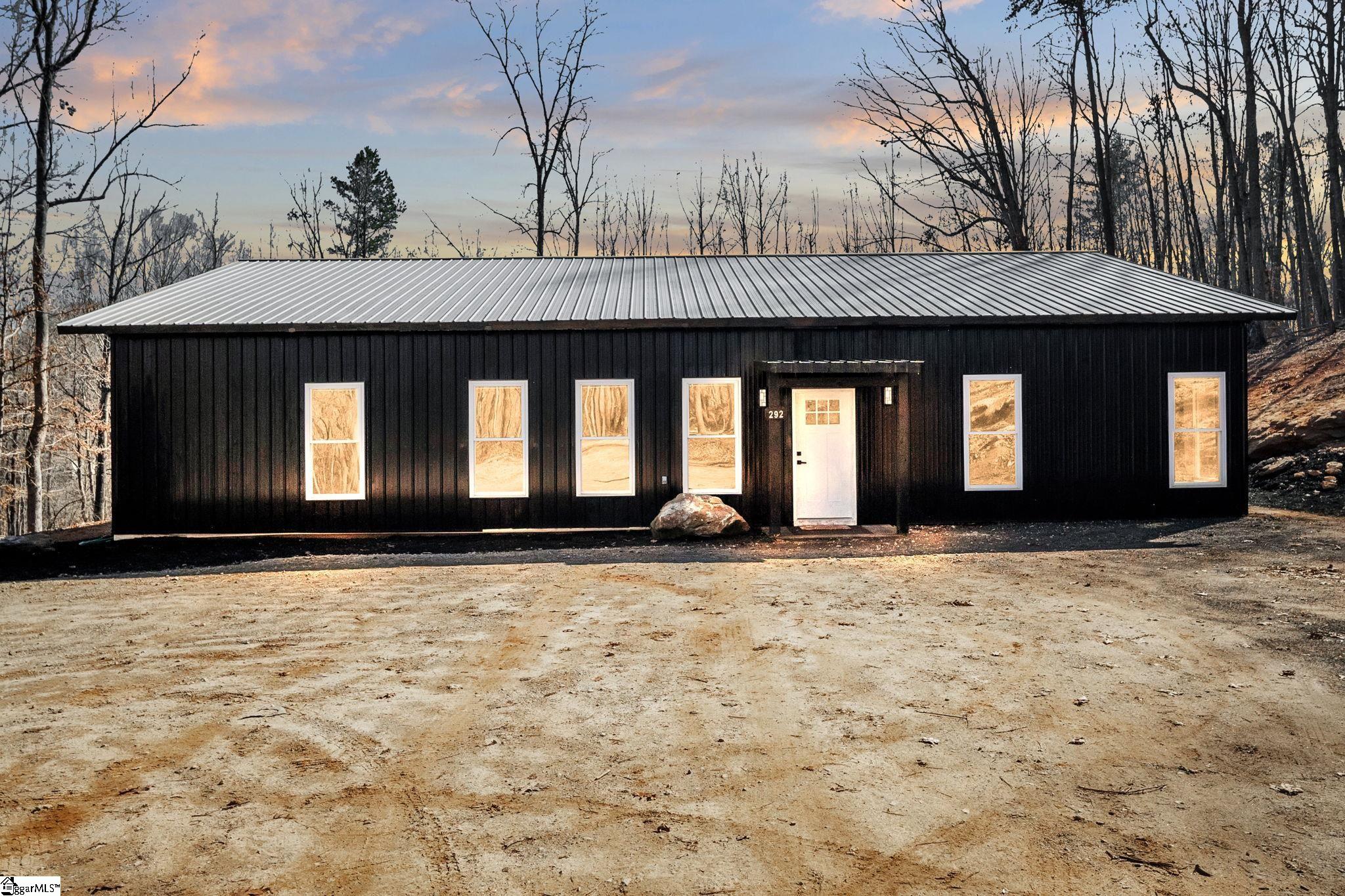 292 Rabbit Road Travelers Rest, SC 29690 - Photo 4 of 34