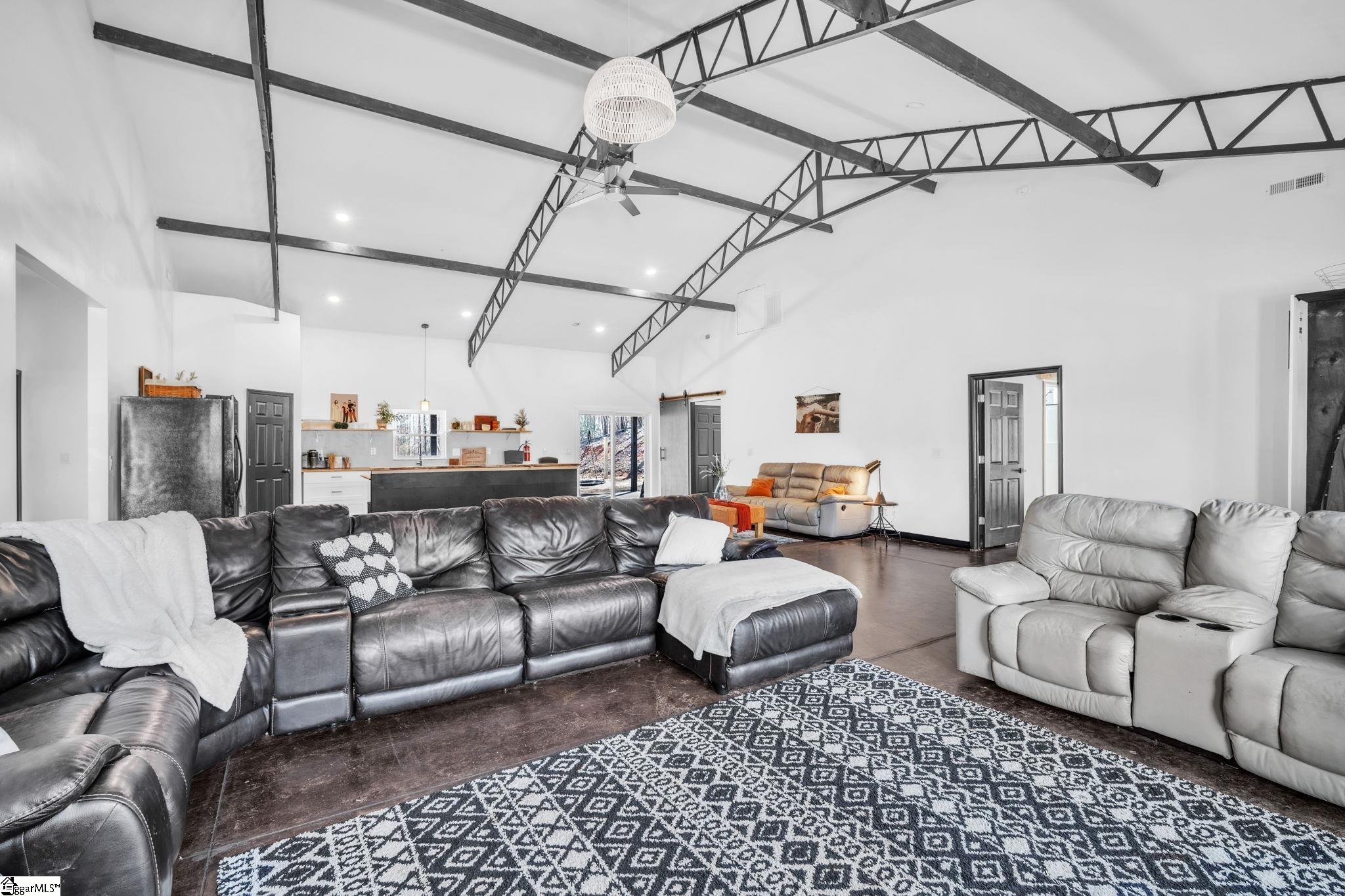 292 Rabbit Road Travelers Rest, SC 29690 - Photo 8 of 34