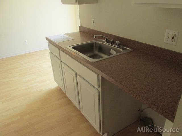 20144 15 Mile Road, Unit 197 Clinton Township, MI 48035 - Photo 20 of 26 31223921-19.JPG