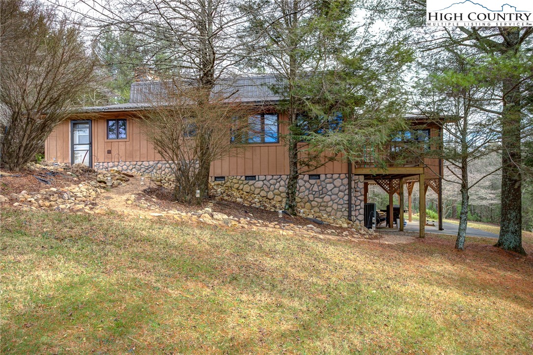 171 Vestal Road Sparta, NC 28675 - Photo 8 of 47 Gallery Image 8