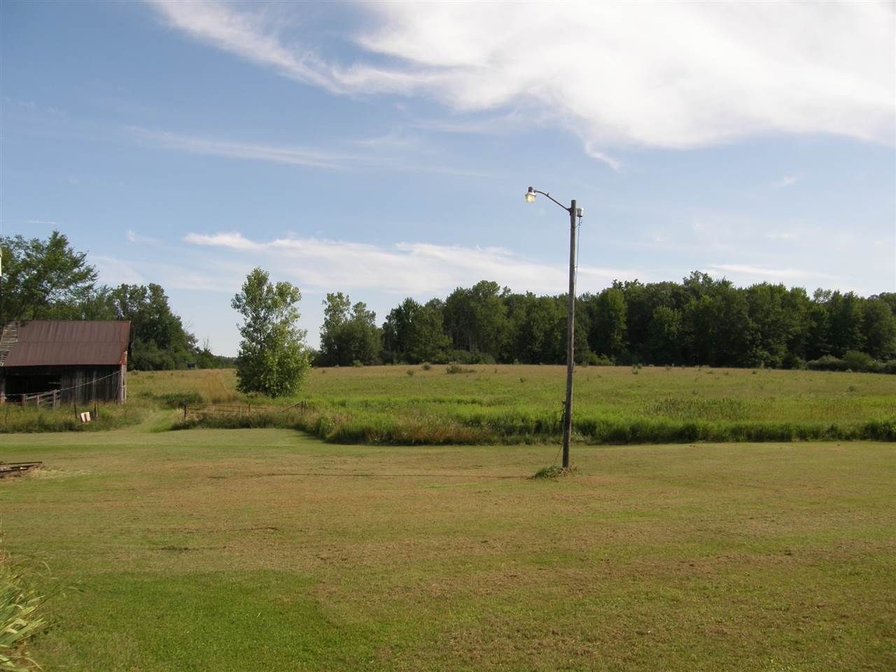 878 West Madison Road St. Louis, MI 48880 - Photo 11 of 27 1878389-10.JPG
