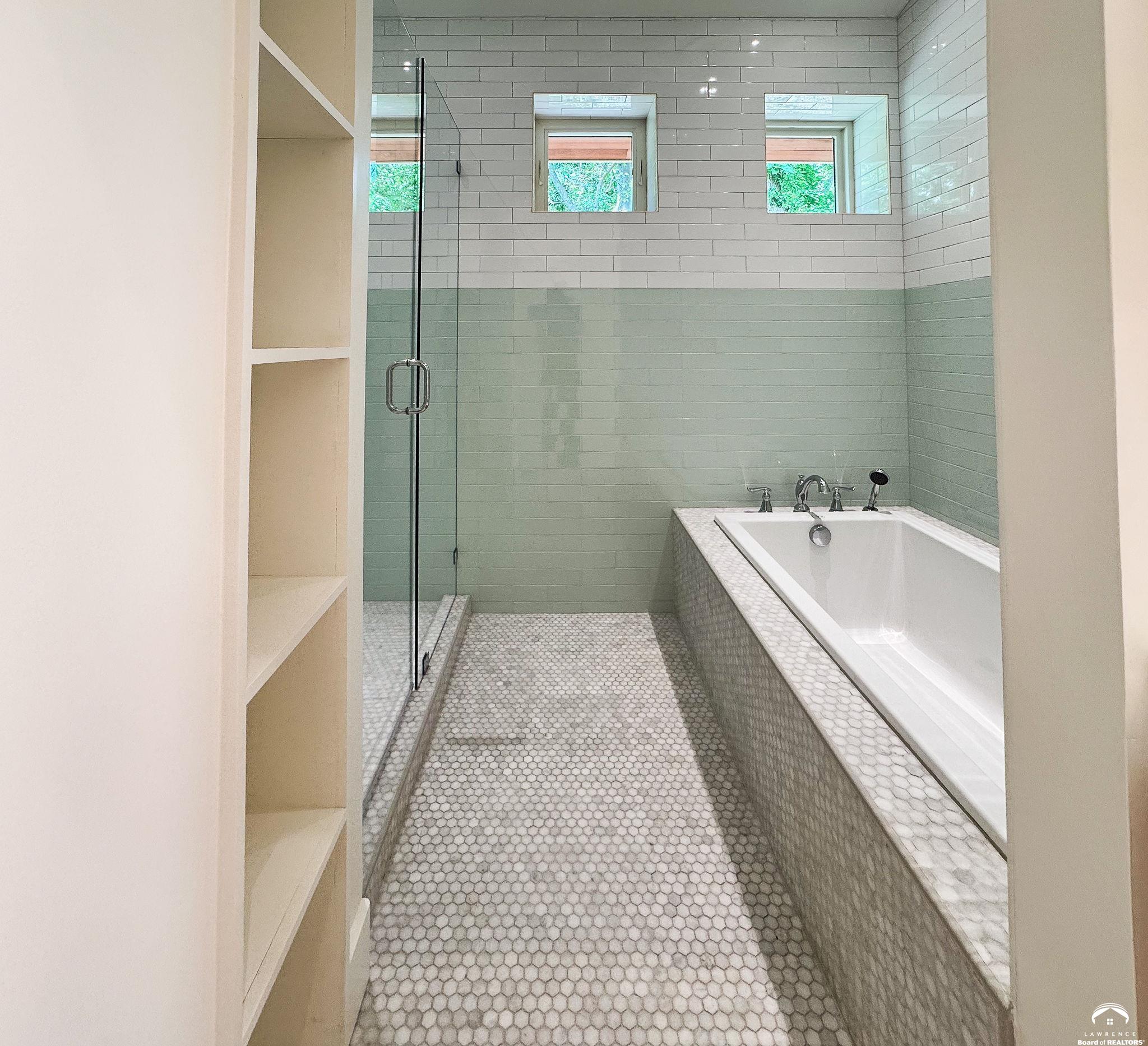 587 North 615 Road Lawrence, KS 66047 - Photo 12 of 51