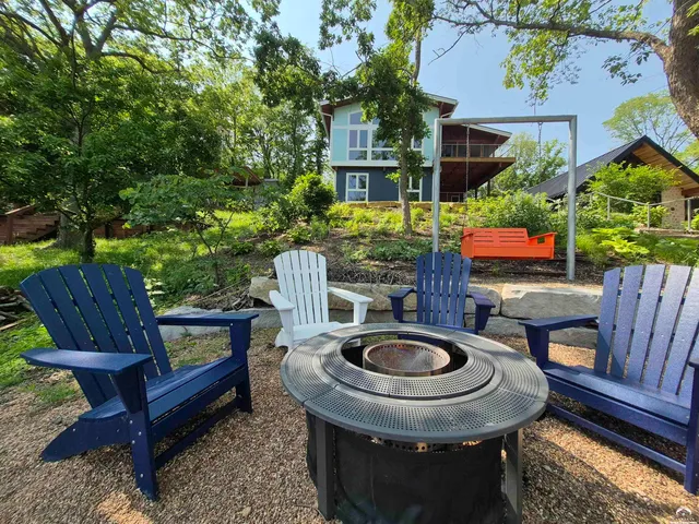 $2,400,000 | 587 North 615 Road, Lawrence, KS 66047