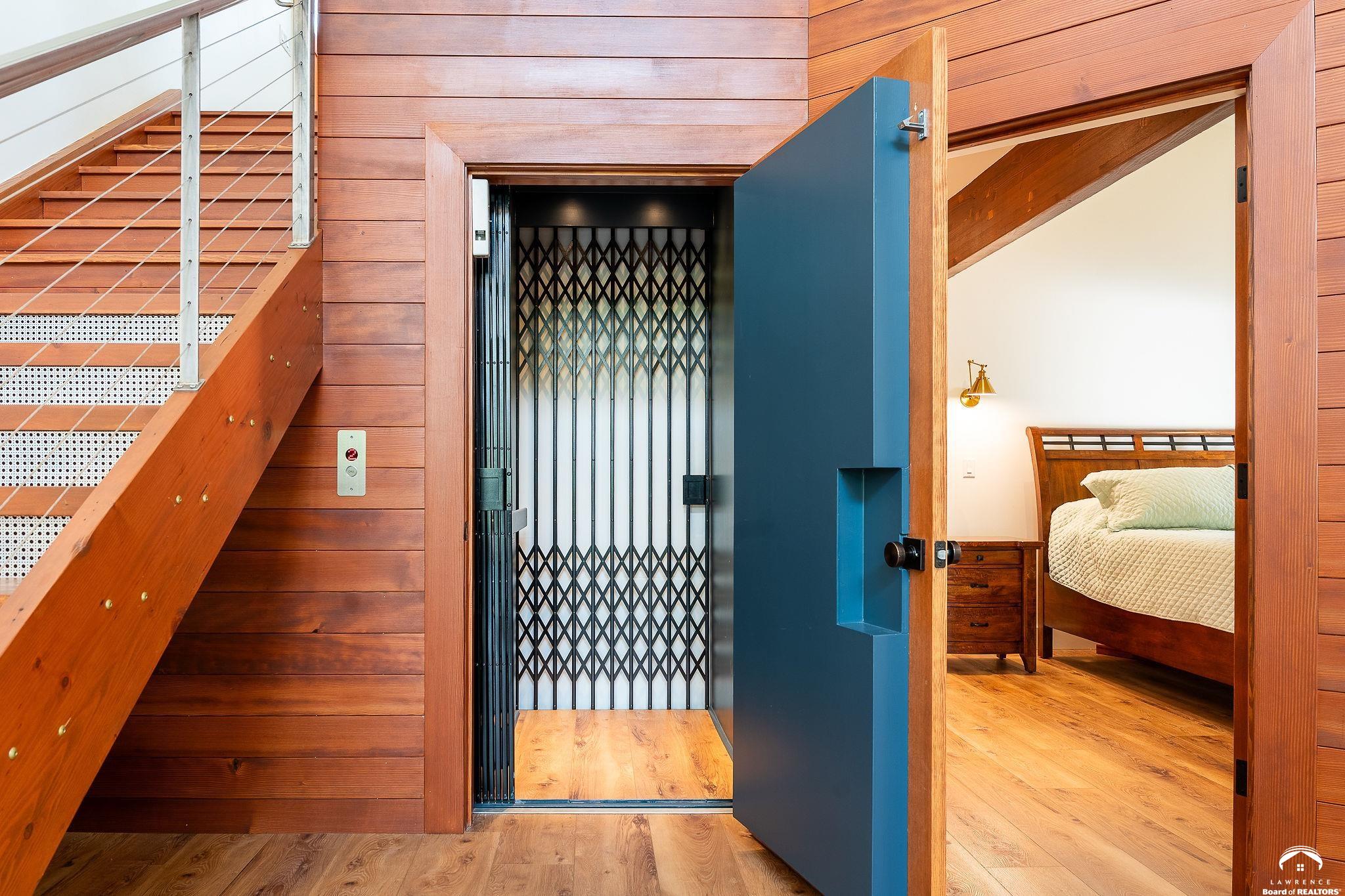 587 North 615 Road Lawrence, KS 66047 - Photo 7 of 51