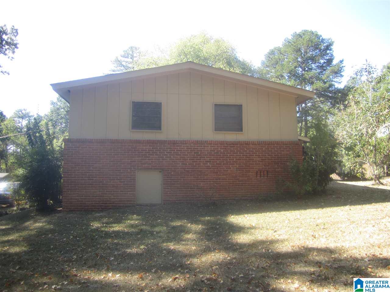 312 13th Terrace Northwest Center Point, AL 35215 - Photo 7 of 26