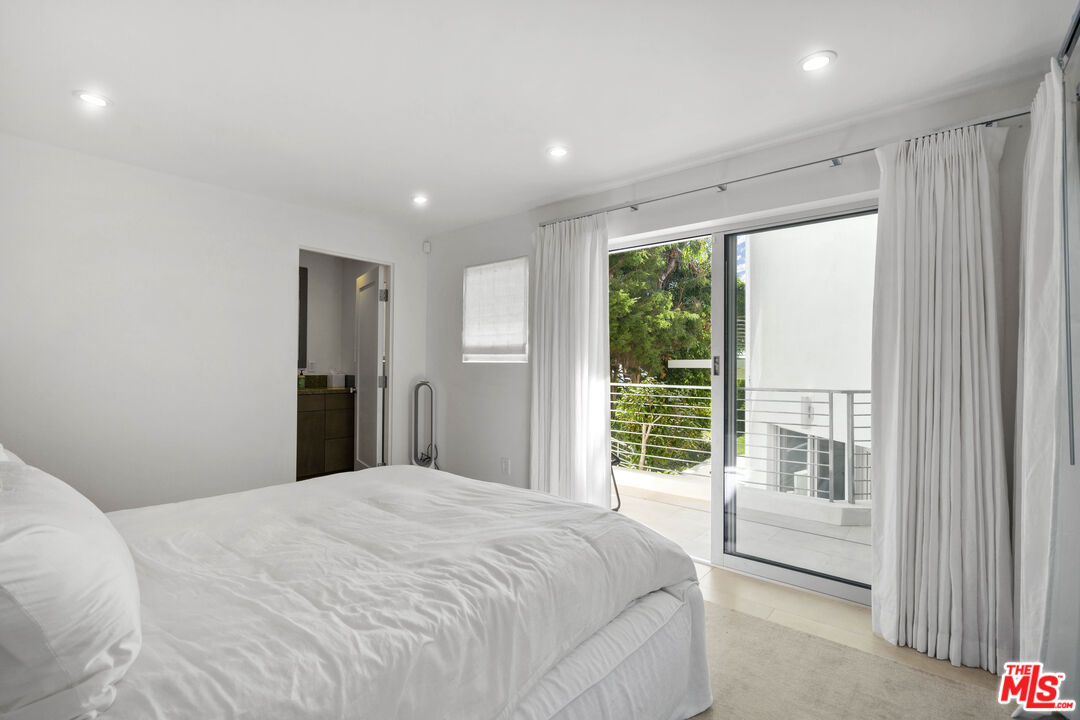 6375 Gayton Place Malibu, CA 90265 - Photo 44 of 49