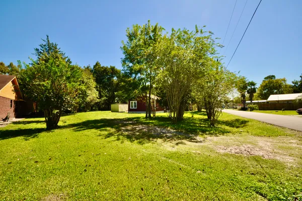 $130,000 | 1807 Bell Street, Dayton, TX 77535