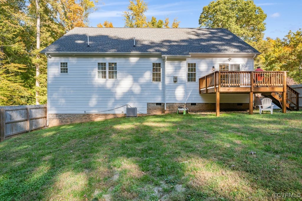 6310 Rock Run Road Chesterfield, VA 23832 - Photo 33 of 38 a front view of a house with a garden