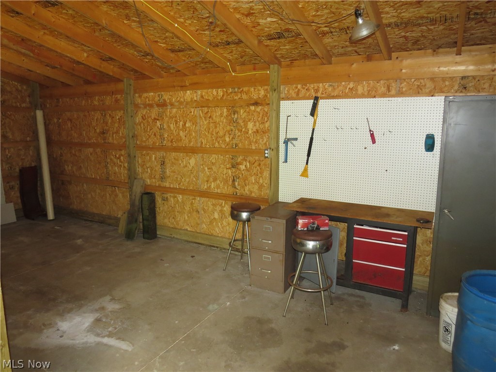 7089 Dial Road Southwest Carrollton, OH 44615 - Photo 32 of 32 Gallery Image 32