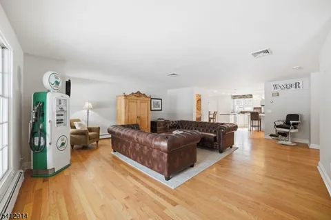 $1,995,000 | 21 Spring Street, Chatham, NJ 07928