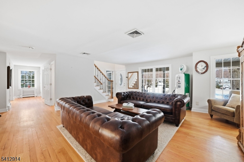 21 Spring Street Chatham, NJ 07928 - Photo 9 of 30