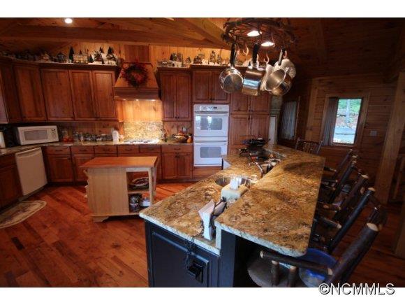 390 Forest Ridge Road Cashiers, NC 28717 - Photo 13 of 23 Gallery Image 13