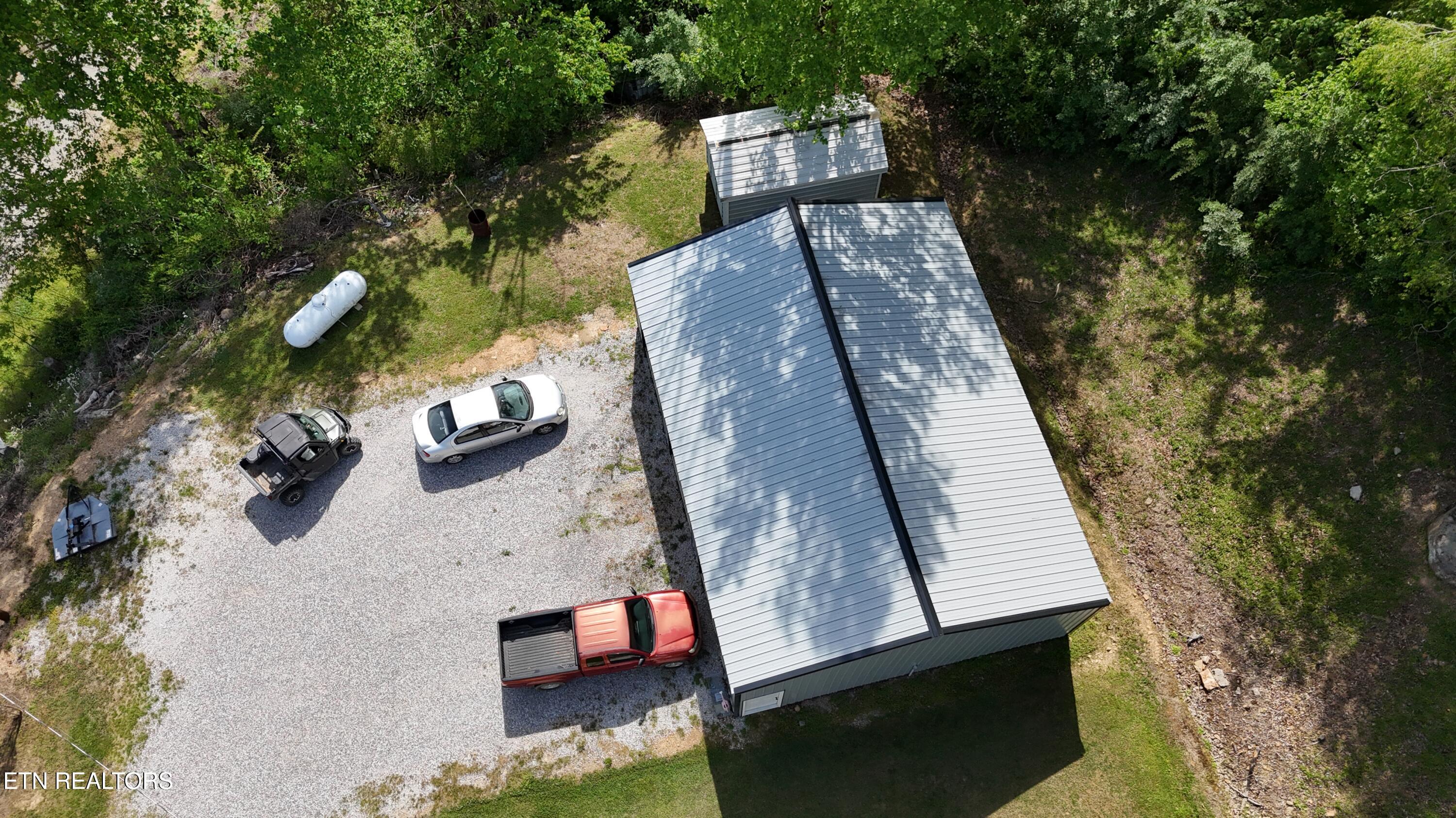 1976 Smokey Creek Road Huntsville, TN 37756 - Photo 30 of 36 dji_fly_20260427_161532_0086_17773218954