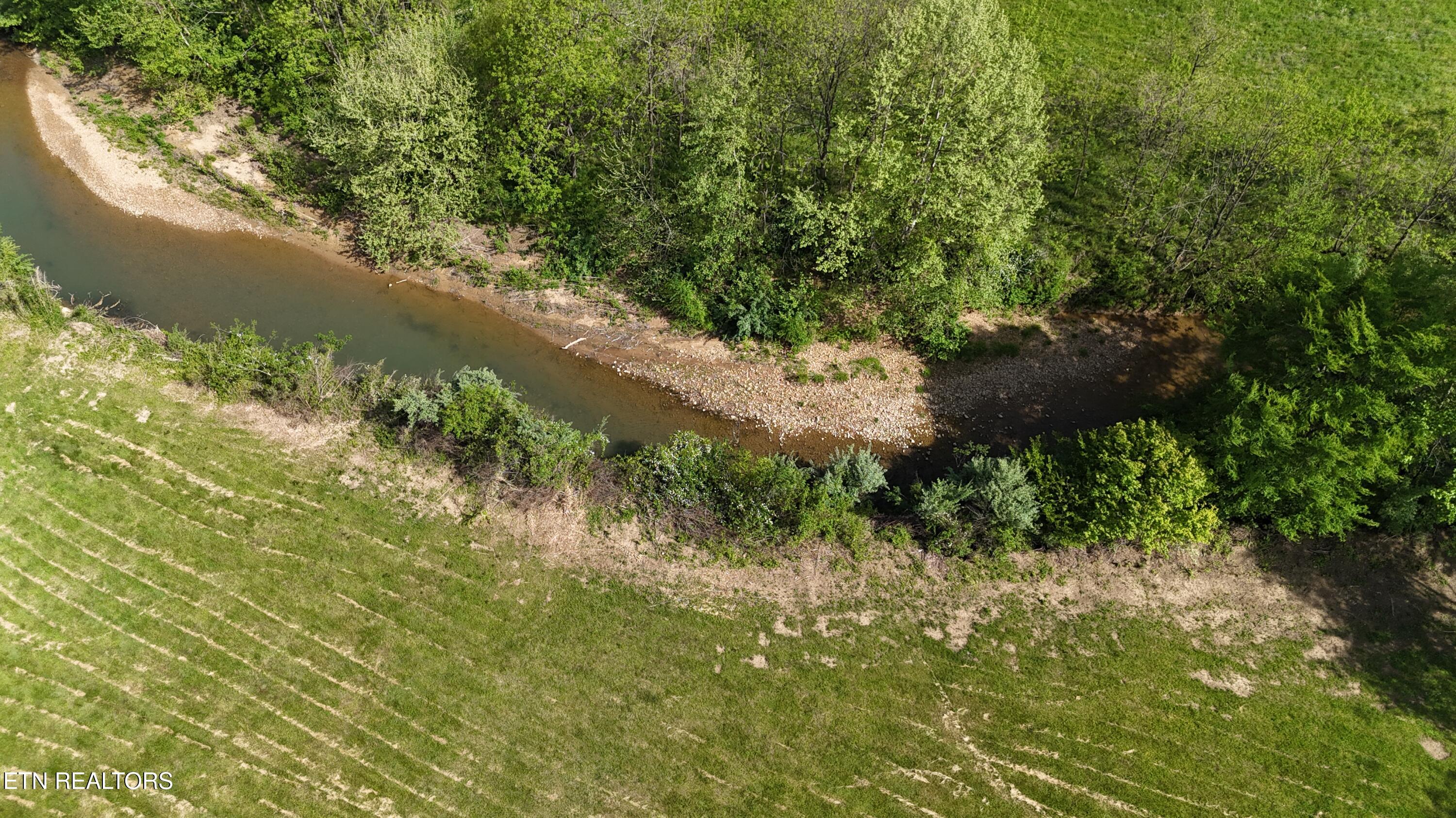 1976 Smokey Creek Road Huntsville, TN 37756 - Photo 35 of 36 dji_fly_20260427_162426_0090_17773219017