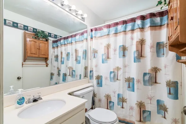 $585,000 | 31125 Shicali Court, Temecula, CA 92592