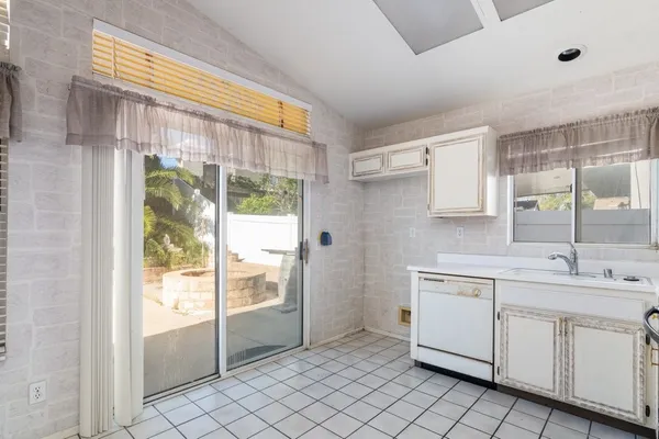 $585,000 | 31125 Shicali Court, Temecula, CA 92592