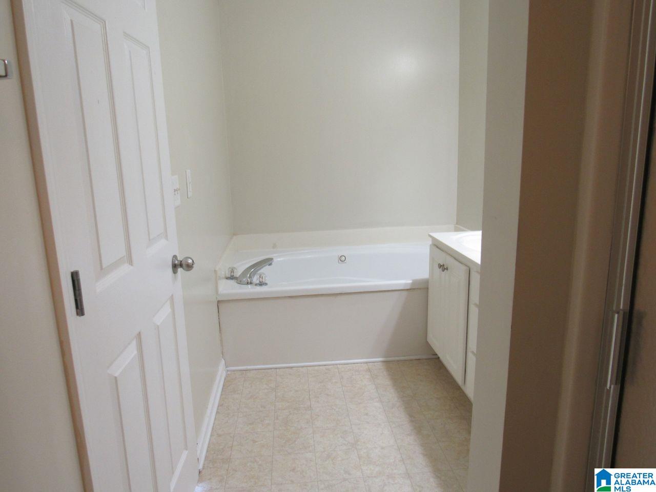171 Canyon Trail Pelham, AL 35124 - Photo 33 of 48