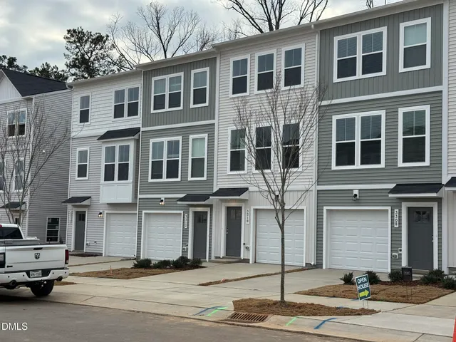 $1,795 | 3312 Bomore Road, Raleigh, NC 27610