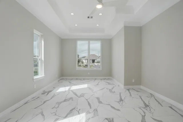 $6,300 | 602 Appia Drive, Kemah, TX 77565