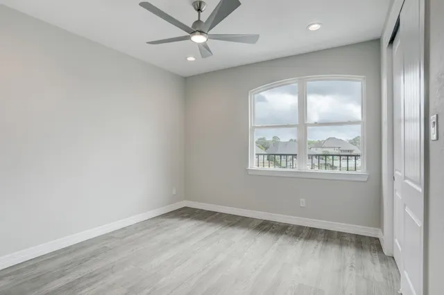 $6,300 | 602 Appia Drive, Kemah, TX 77565