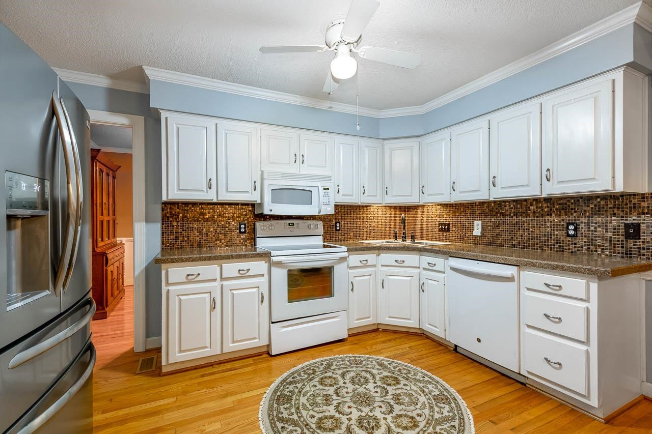 6005 Spring Valley Drive Raleigh, NC 27616 - Photo 12 of 34 Kitchen