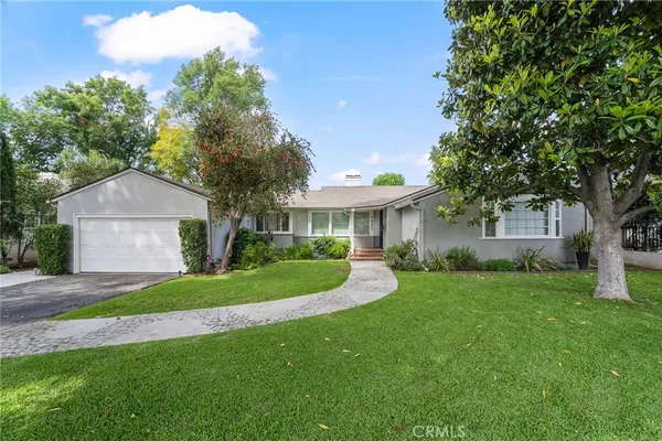 $1,899,000 | 5857 Nagle Avenue, Sherman Oaks, CA 91401