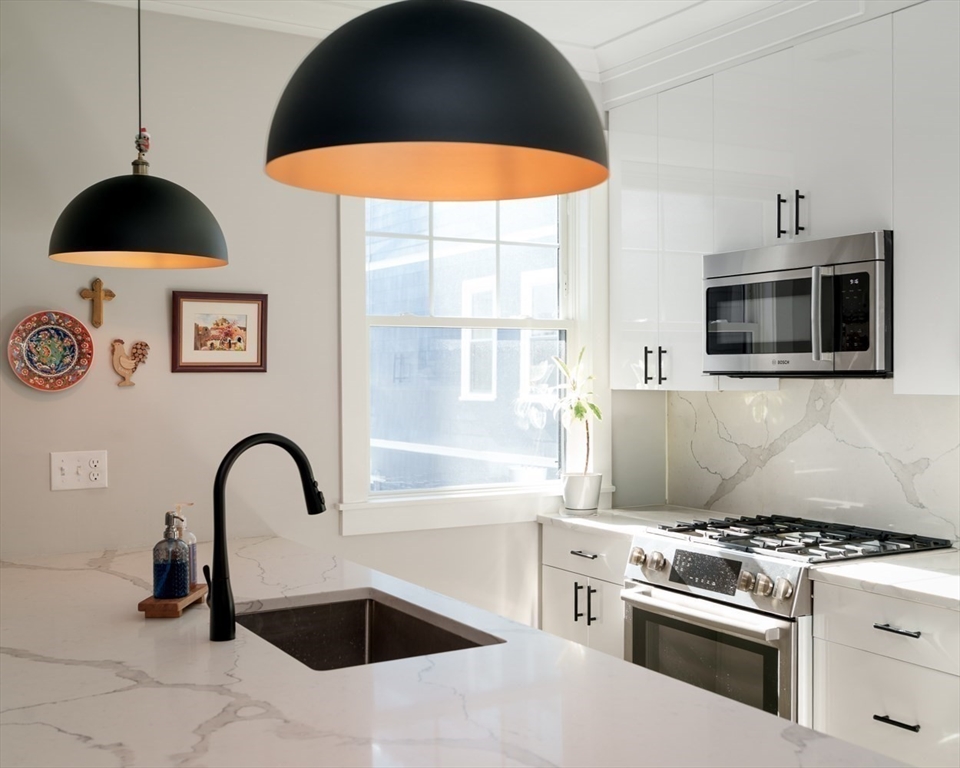 1252 Broadway, Unit 4 Somerville, MA 02144 - Photo 4 of 20