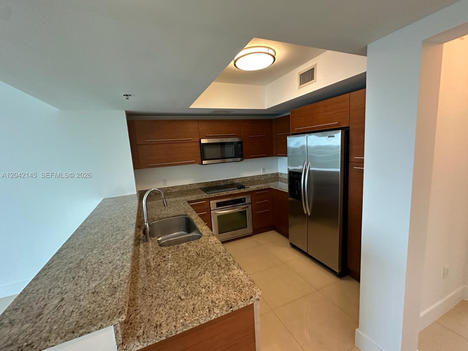 2641 North Flamingo Road, Unit 1404N Plantation, FL 33323 - Photo 21 of 31