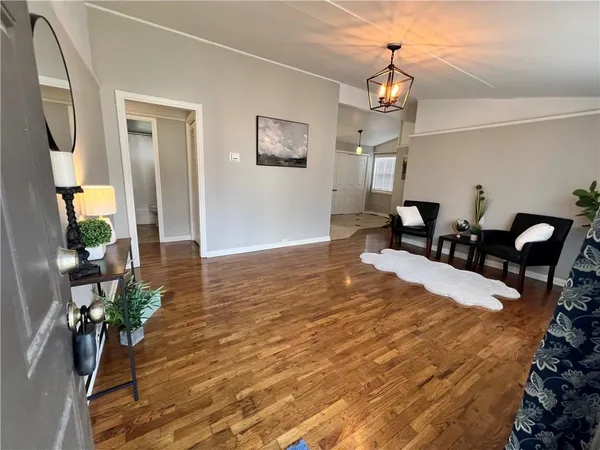 $175,000 | 1224 South Delaware, Independence, MO 64055