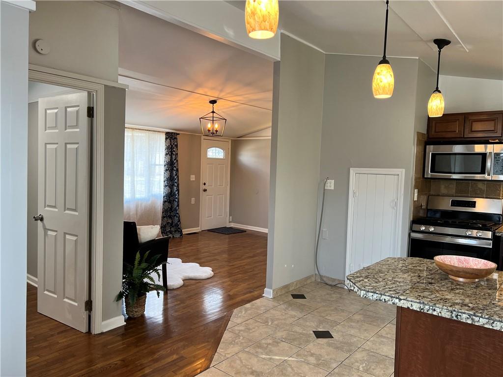 1224 South Delaware Independence, MO 64055 - Photo 9 of 18