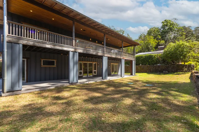 a view of a house with a outdoor space