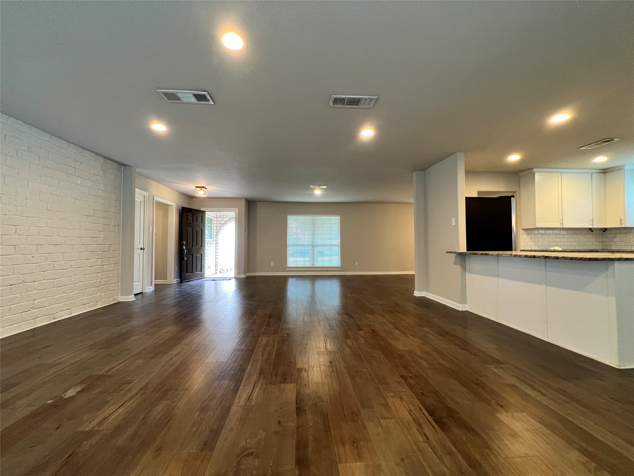 203 Acorn Tree Court Spring, TX 77388 - Photo 6 of 36