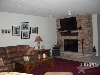 15333 Feighner Road Roanoke, IN 46783 - Photo 7 of 25