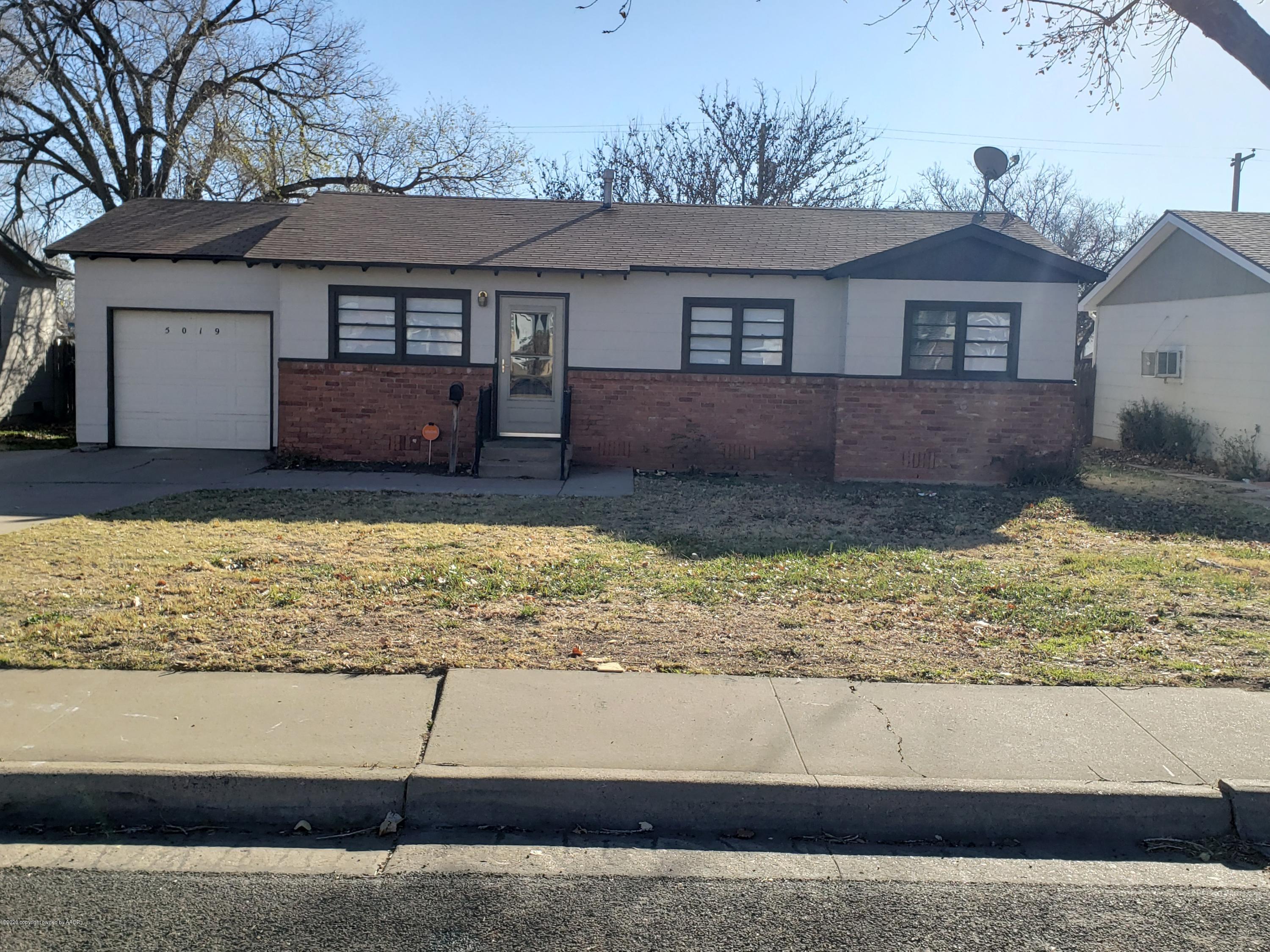 5019 South Crockett Street Amarillo, TX 79110 - Photo 1 of 7 20201117_093643
