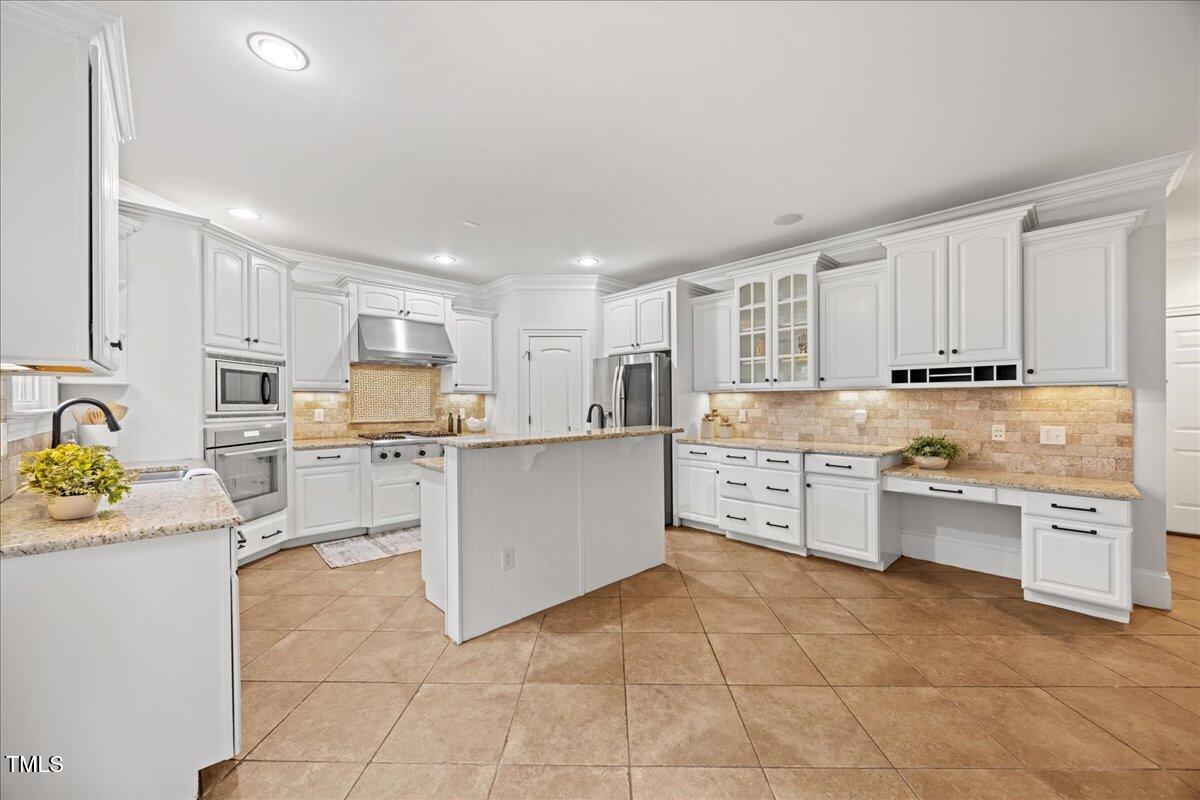 2507 Mayview Road Raleigh, NC 27607 - Photo 13 of 53 01-2A1A1132