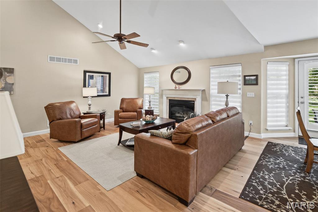 7511 Ingham Lane Godfrey, IL 62035 - Photo 9 of 48 Gallery Image 9