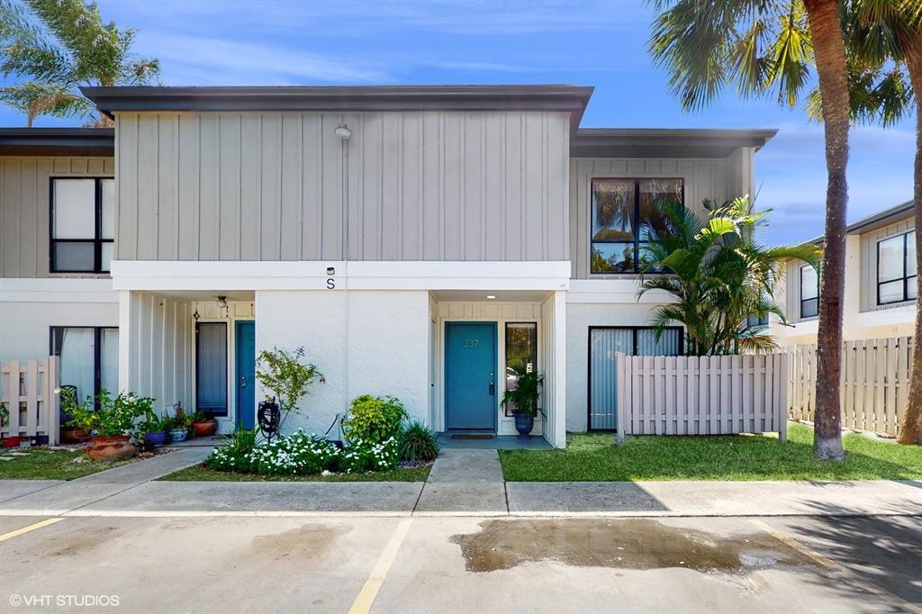 4001 South Beneva Road, Unit 337 Sarasota, FL 34233 - Photo 1 of 1 Gallery Image 1