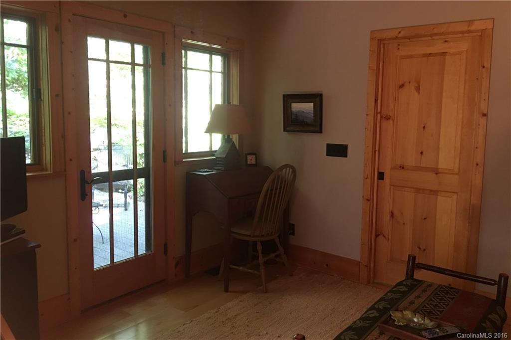 1143 Preserve Road, Unit 2 Sylva, NC 28779 - Photo 11 of 15 Gallery Image 11