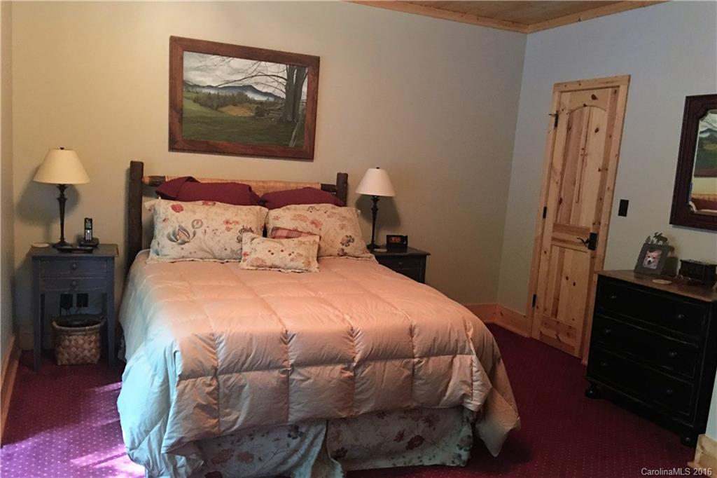 1143 Preserve Road, Unit 2 Sylva, NC 28779 - Photo 8 of 15 Gallery Image 8