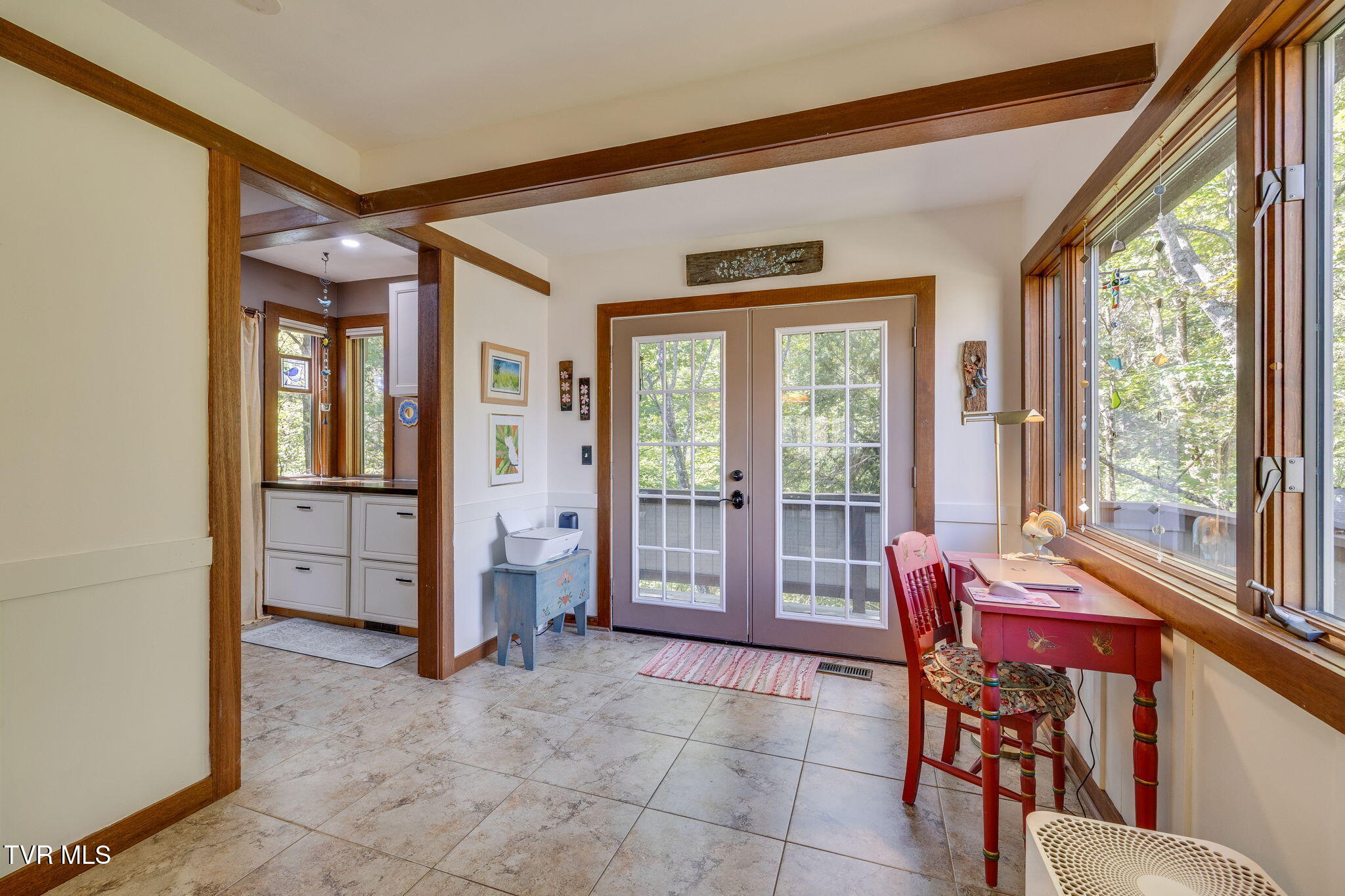 137 Columbine Road Kingsport, TN 37660 - Photo 24 of 65 023