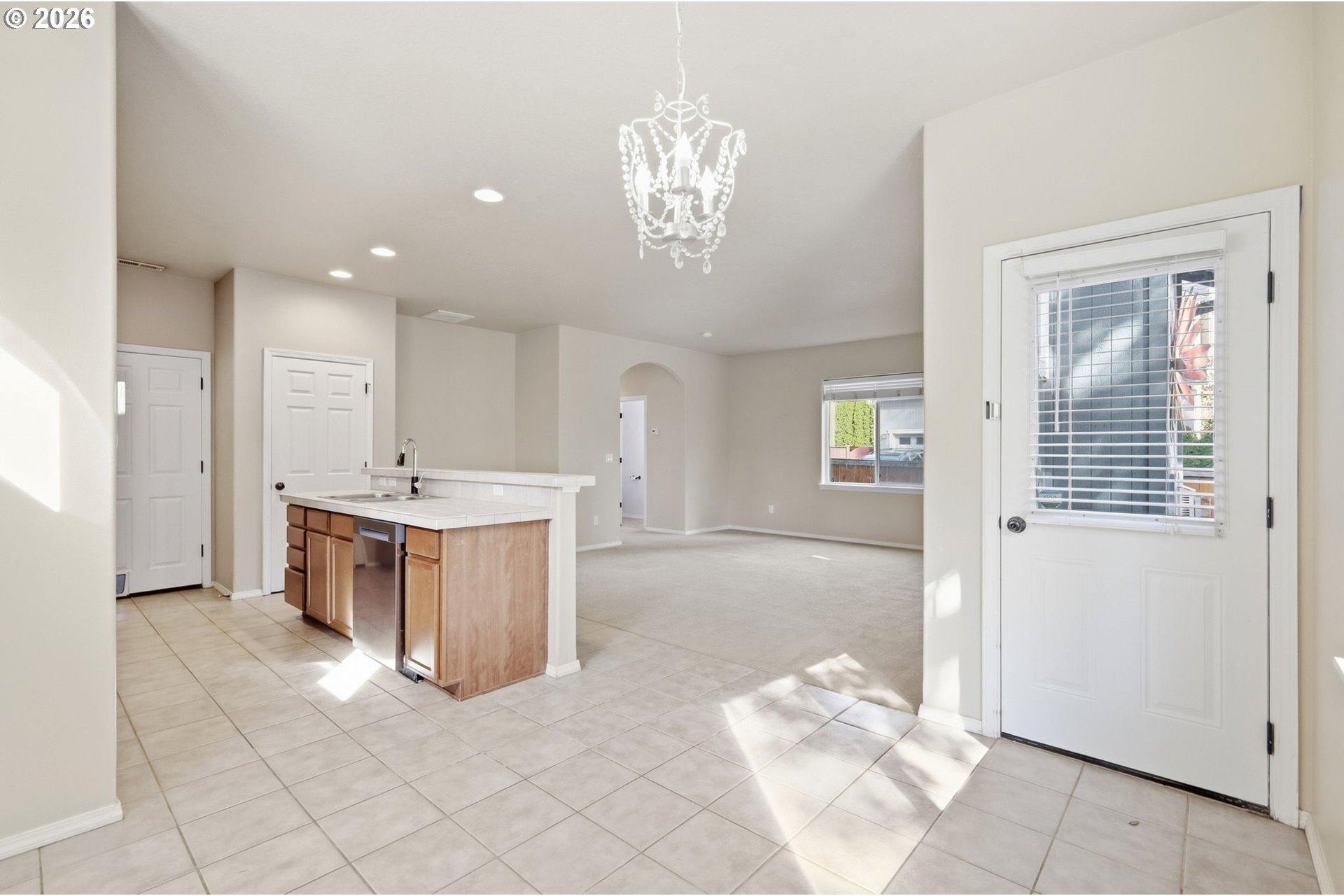 5773 Mt Vernon Road Springfield, OR 97478 - Photo 14 of 47 Gallery Image 14