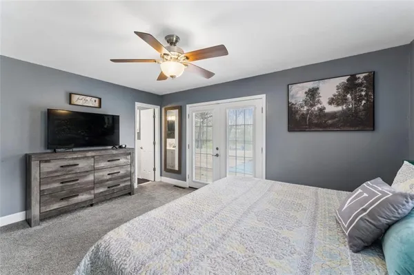 $735,000 | 14441 State Hwy U, Cross Timbers, MO 65634